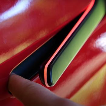 Tesla Model Y Griffautomatik mit RGB Beleuchtung AMPtech