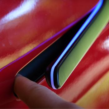 Tesla Model Y Griffautomatik mit RGB Beleuchtung AMPtech