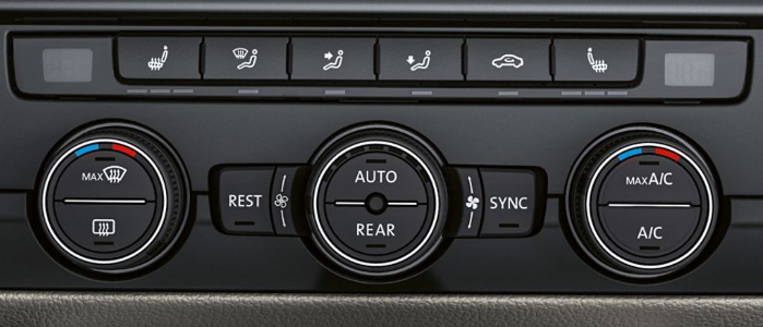 Taferner Kraftfahrzeugwerkstätte KG - Temperaturanzeige am Display vom  XC90. Im Auto war es heute wie in einer Sauna!